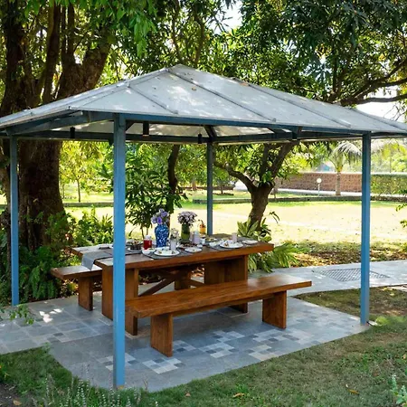 Villa Stayvista's Pranamya - 4bhk With Pet Friendly & Alfresco Dining