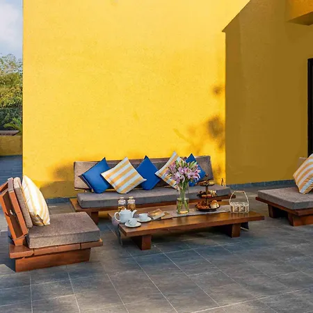 Villa Stayvista's Pranamya - 4bhk With Pet Friendly & Alfresco Dining