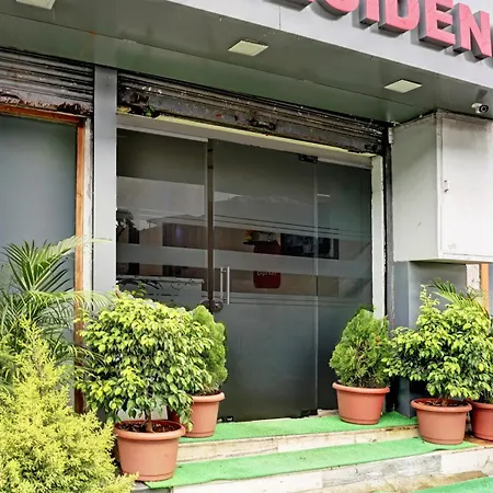 Hotel Capital O Park Residency 3*
