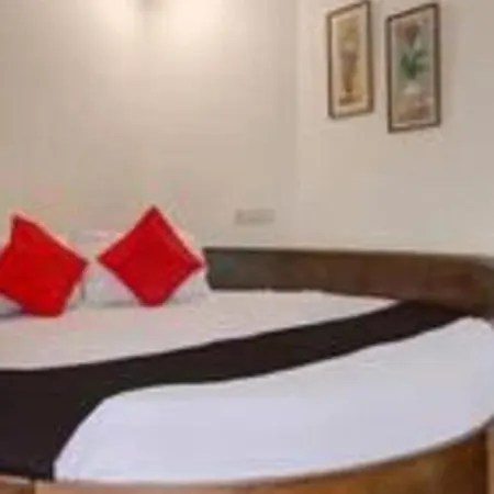 Capital O 77295 Bansidhar Bhuvan Hotel Mumbai