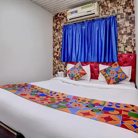 Via Saini Residency Hotel 3*