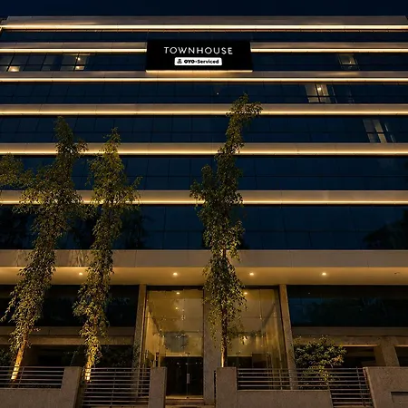 Townhouse Midc Andheri Formerly Royal International Hotel