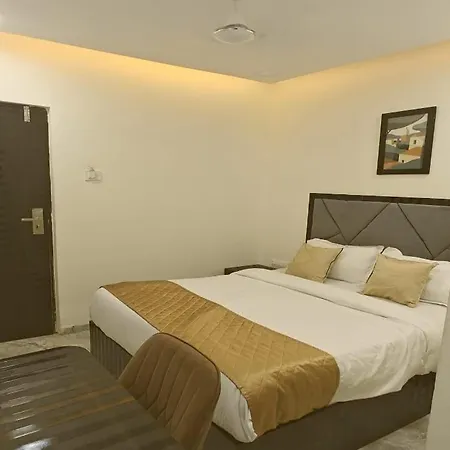 Glitz Beverly- Nr Us Visa Consulate 3*