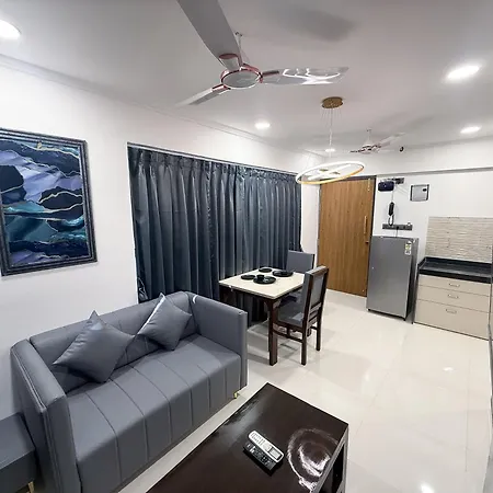 Astha Home- The Borivali Hotel