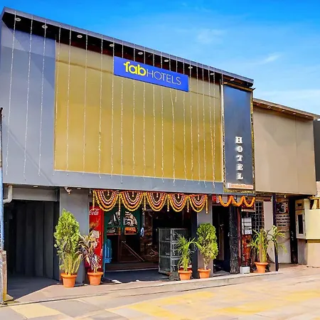 Fabhotel Jk Hotel Mumbai