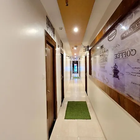 Hotel Amber Edition -