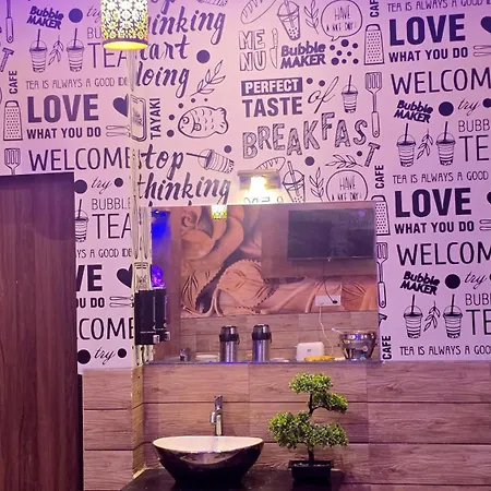 Amber Edition - Mumbai