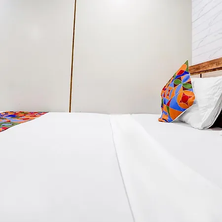 Via Haven Hotel 3*