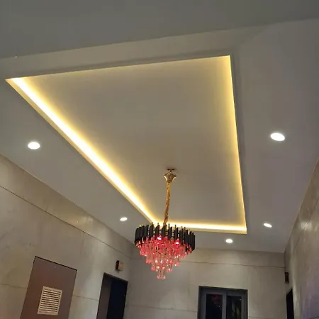 Glance & Hotel 5*