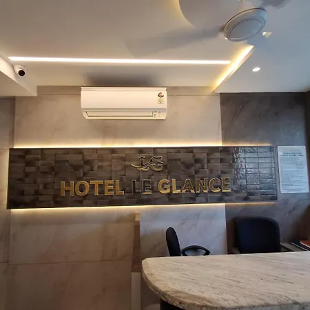 Glance & Hotel