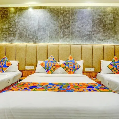 Indore Palace Nagpada Hotel Mumbai