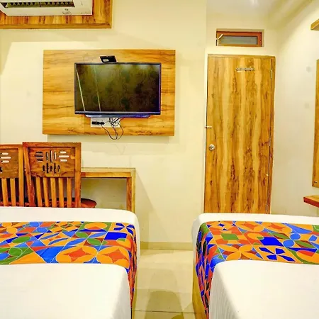 Indore Palace Nagpada Hotel Mumbai