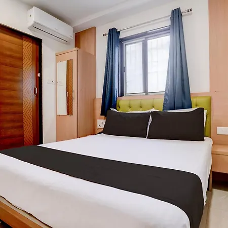 Hotel O Shalom Residency