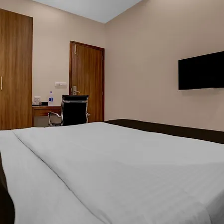 Townhouse Midc Andheri Formerly Royal International 4* Mumbai