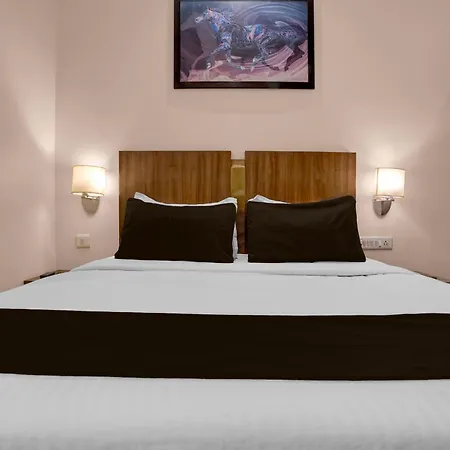 Townhouse Midc Andheri Formerly Royal International Hotel Mumbai