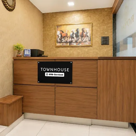 Townhouse Midc Andheri Formerly Royal International Hotel 4*