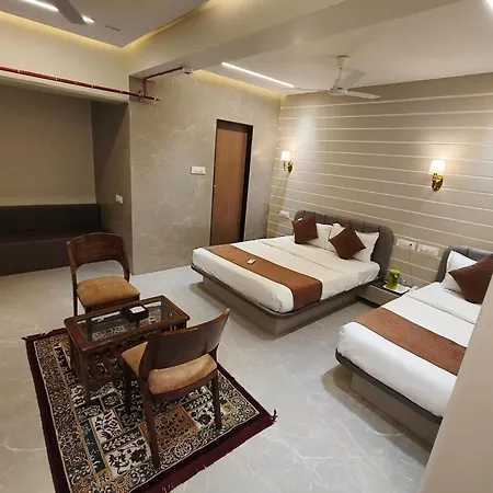 Hotel Le Glance & 4*