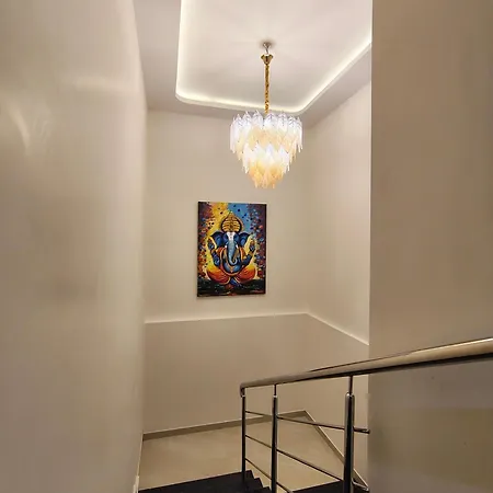 Darshan Palace