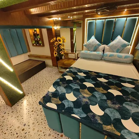 Hotel Popular Palace *