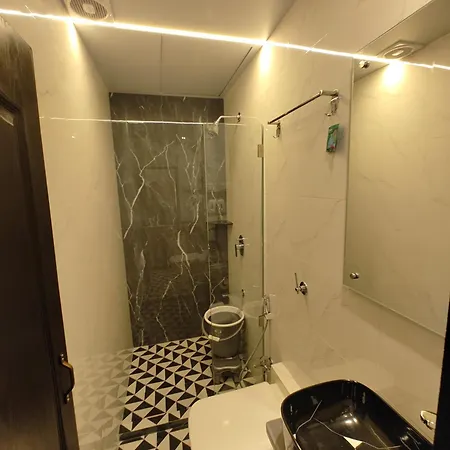 Hotel Popular Palace Mumbai