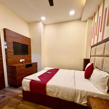 Ashirwad Hotel
