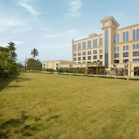 Hotel The Fern Fayms Naigaon, Series By Marriott *