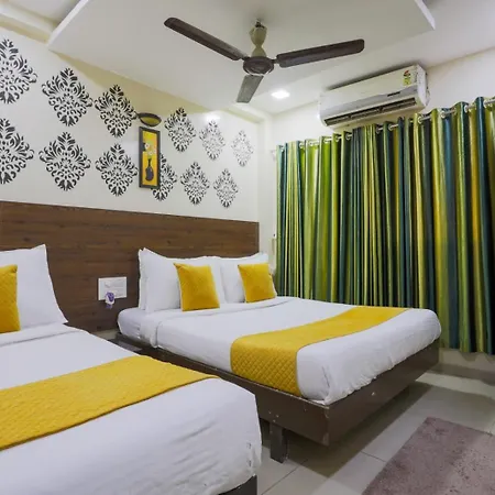 Golden Bkc Hotel 2*