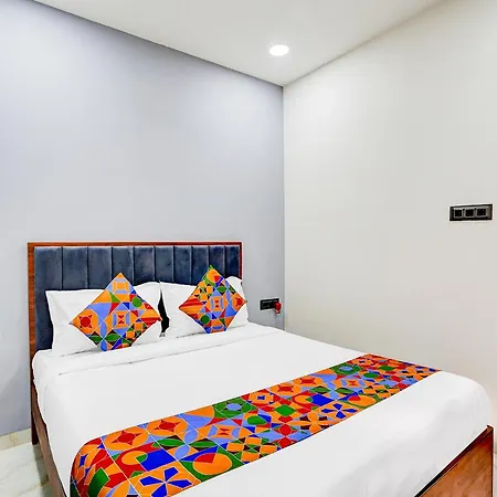 Fabhotel Jk Hotel 3*