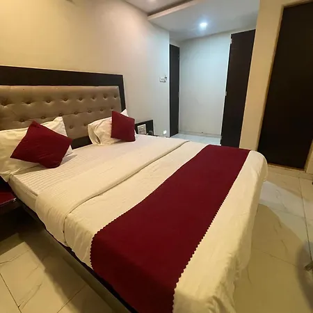 Bkc Palace Near Us Consulate Hotel 3*