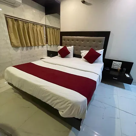 Bkc Palace Near Us Consulate 3*