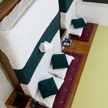 Glow Star Residency - South