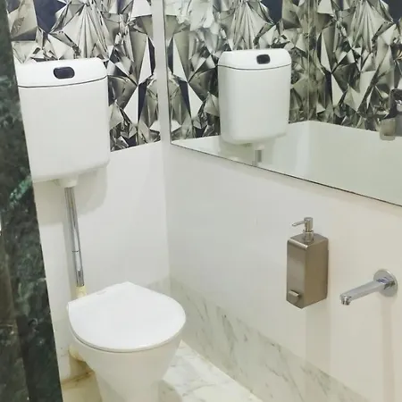 Glow Star Residency - South Hotel