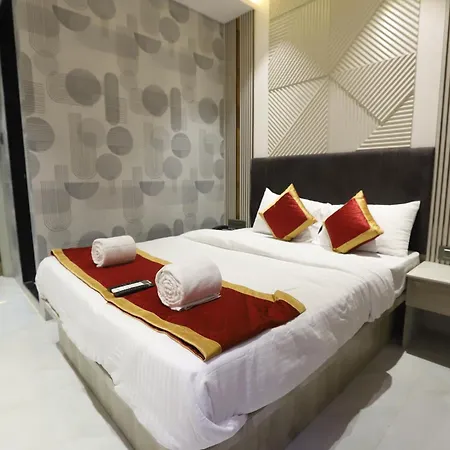 Darshan Palace Hotel