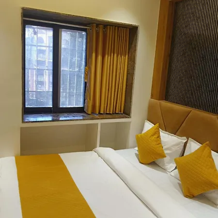 Grand Palace Hotel 3*