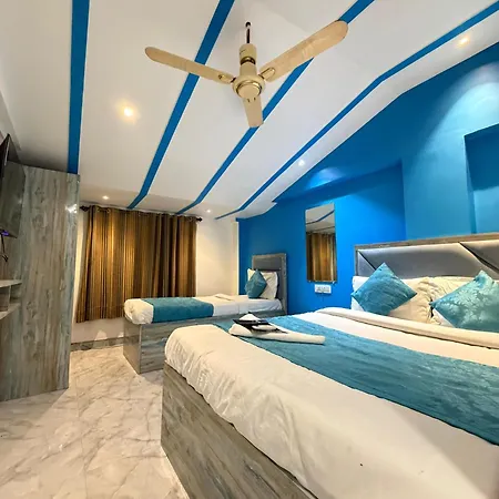 Aala - Versova Hotel Mumbai
