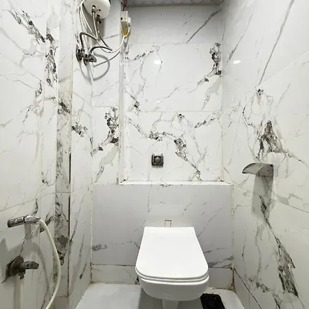 Hotel Aala - Versova 3*