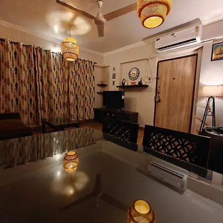 Serene-2bhk Balcony-parking-bandra Chapel Rd-cafes Mumbai