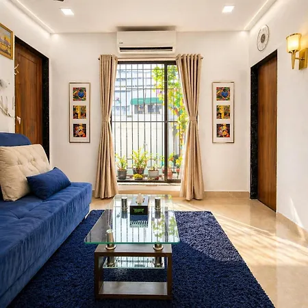 Casa Azure 1bhk Off Carter Road, Chuim Village Apartment *