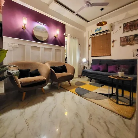 1bhk Bandra Chapel Road