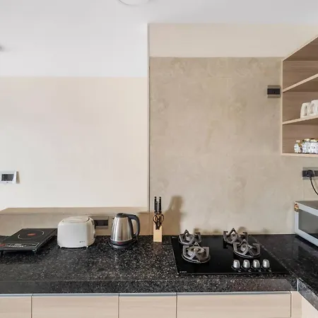 Apartment Milano Cozy In Bkc With Lift Wi-fi Mumbai