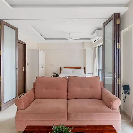 Milano Cozy In Bkc With Lift Wi-fi Apartment Mumbai