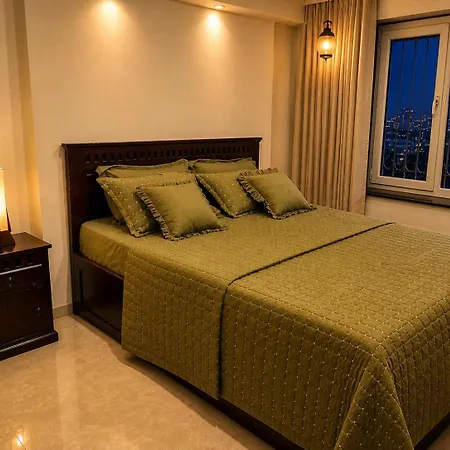 Pet Friendly Spacious 3 Bhk Penthouse Apartment *