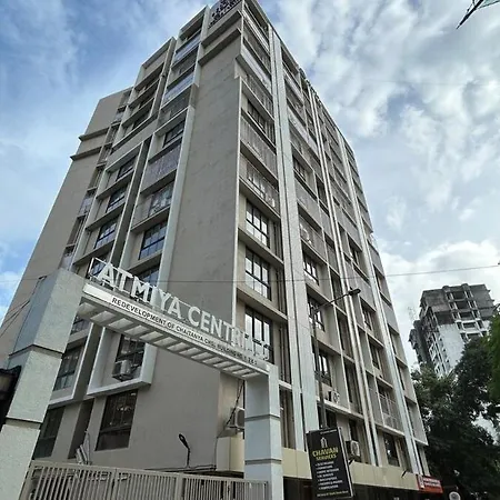Apartment Urban Pause, 2bhk Near Bkc,airport&nmacc
