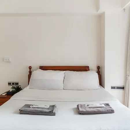Milano Cozy In Bkc With Lift Wi-fi Apartment Mumbai