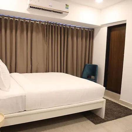 Apartment Wabi-sabi By Alamiko Mumbai