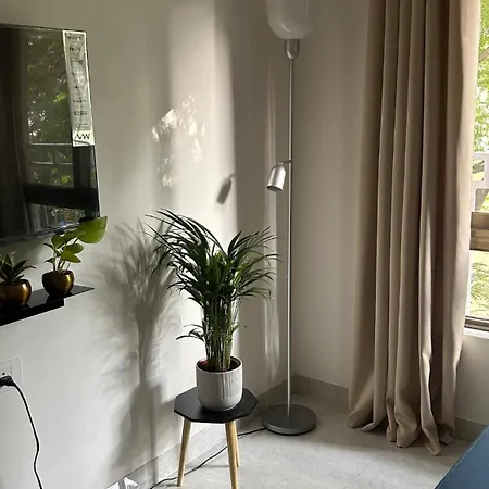 Apartment Urban Pause, 2bhk Near Bkc,airport&nmacc Mumbai