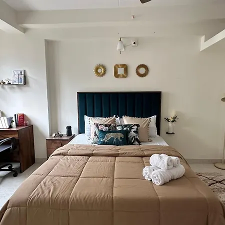 Powai, Aurora Luxe,2bhk Balcony & View