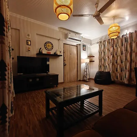 Serene-2bhk Balcony-parking-bandra Chapel Rd-cafes
