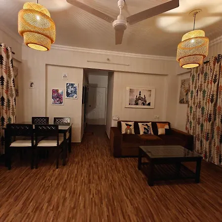 Serene-2bhk Balcony-parking-bandra Chapel Rd-cafes Apartment Mumbai