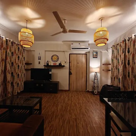 Serene-2bhk Balcony-parking-bandra Chapel Rd-cafes Apartment Mumbai